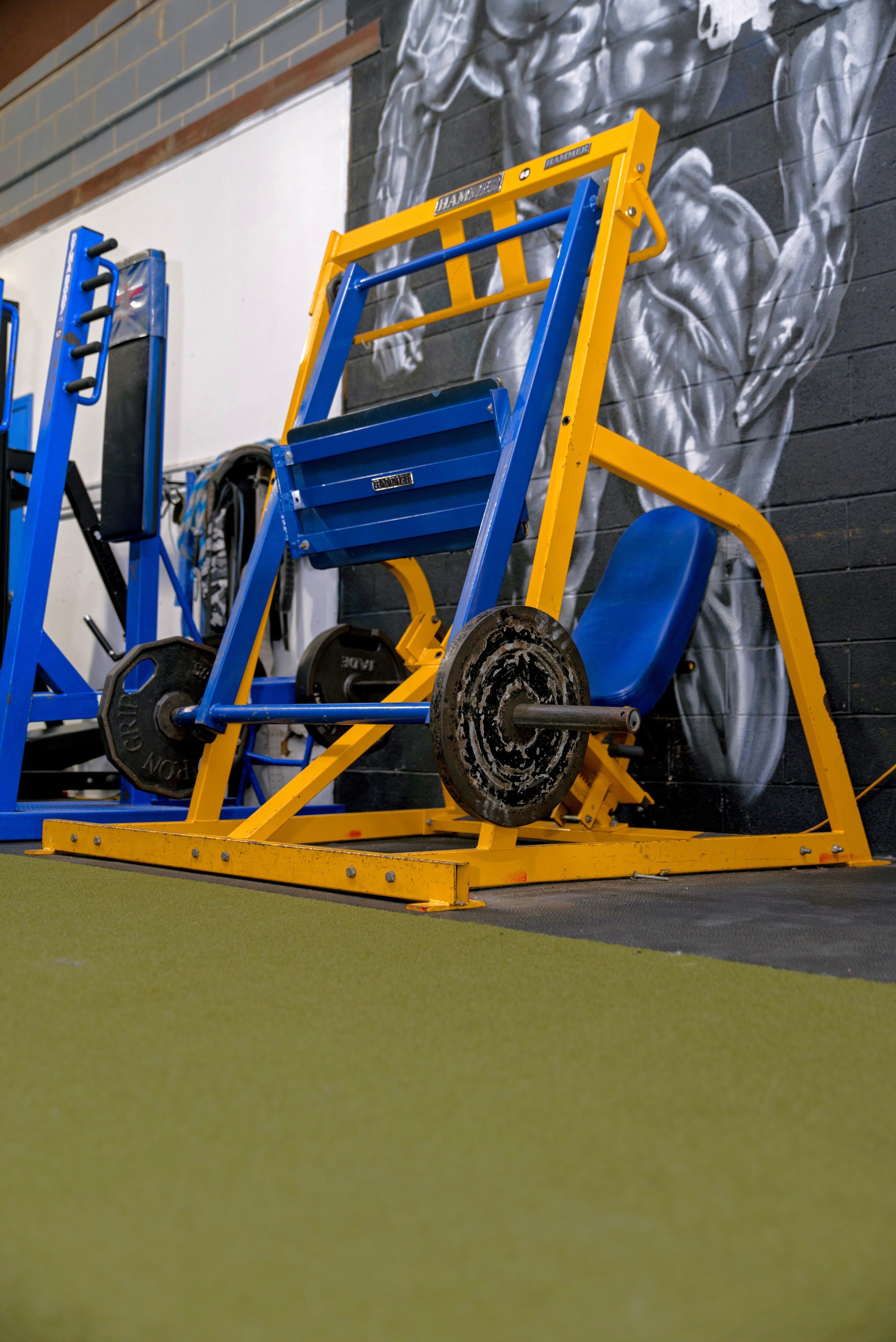 MFG University Horizontal Leg Press