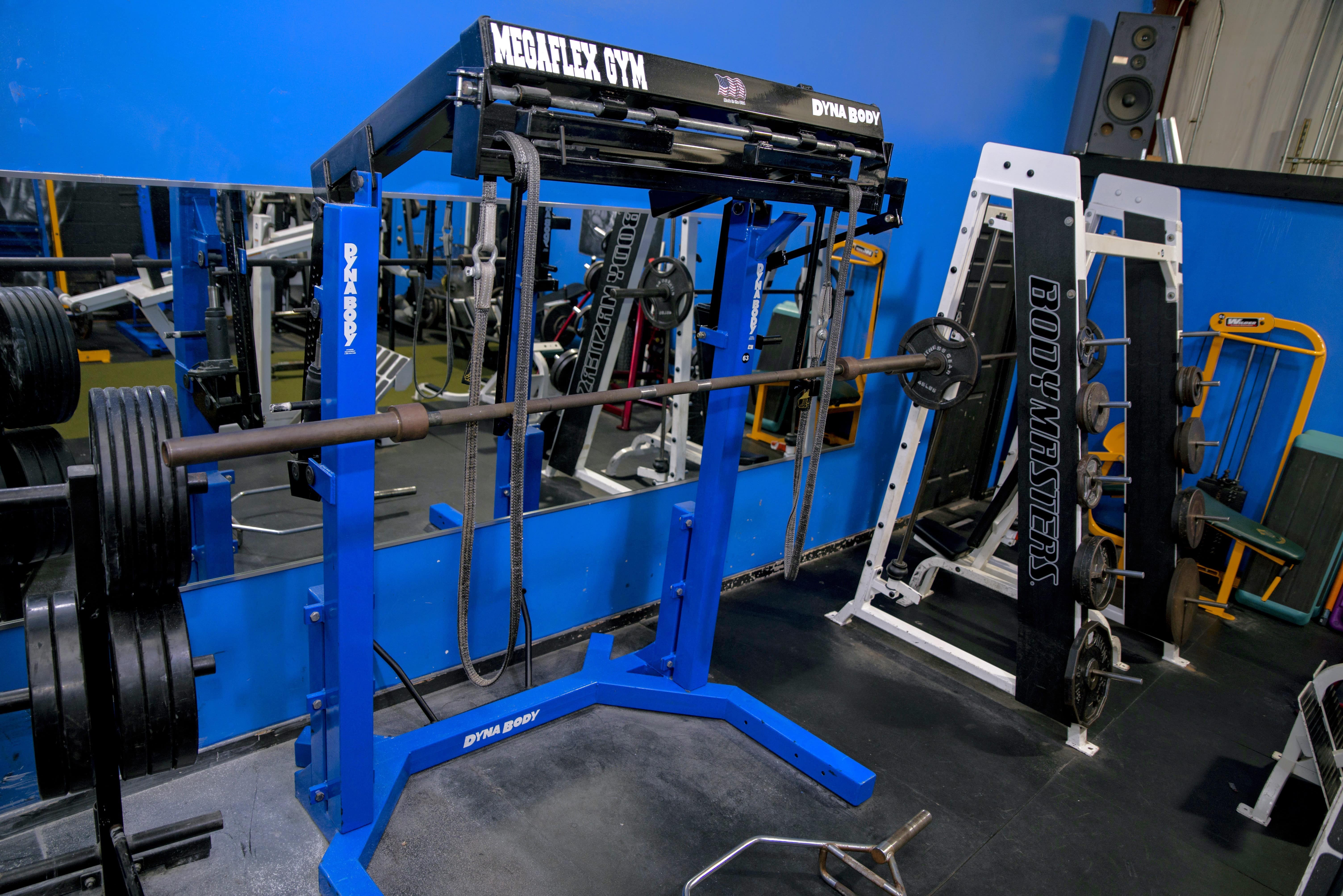 MFG University Powerlifing Squat Rack